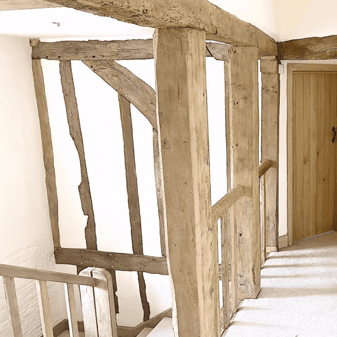 Staircase balustrade after cleaning